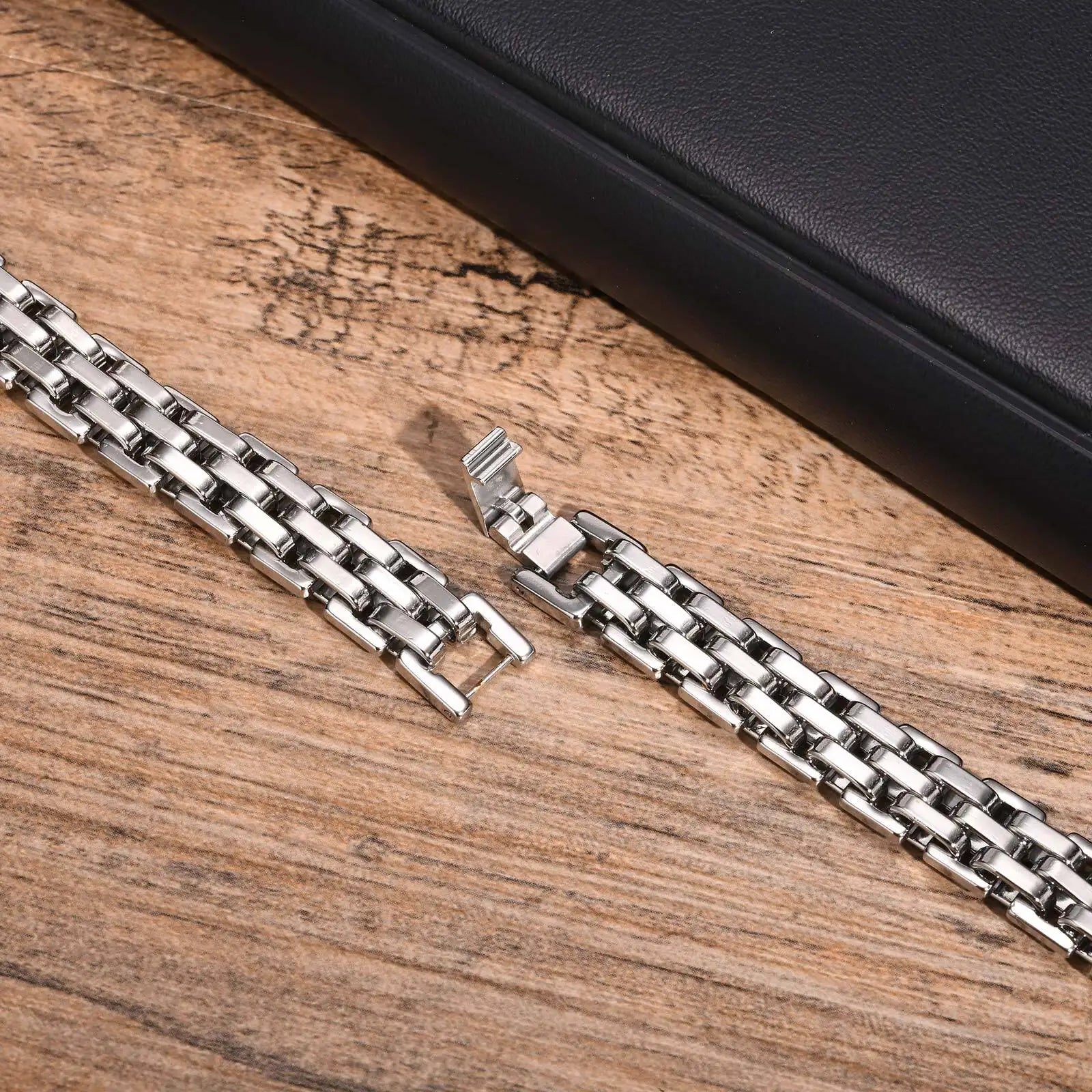Essential Black Enamel Edition 2 Bracelet