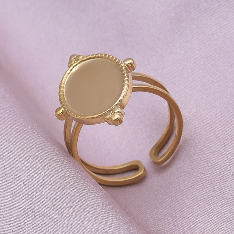 Teardrop Geometric Ring