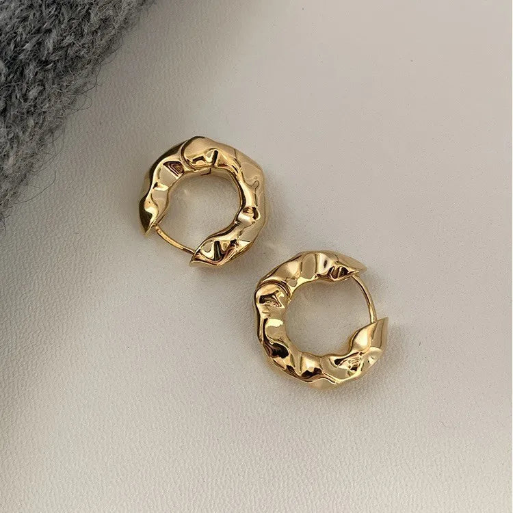Classic Hoop Classic 1 Earrings