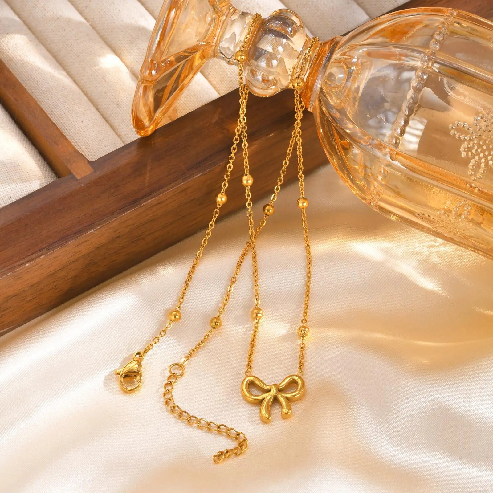 Pendant Open Necklace