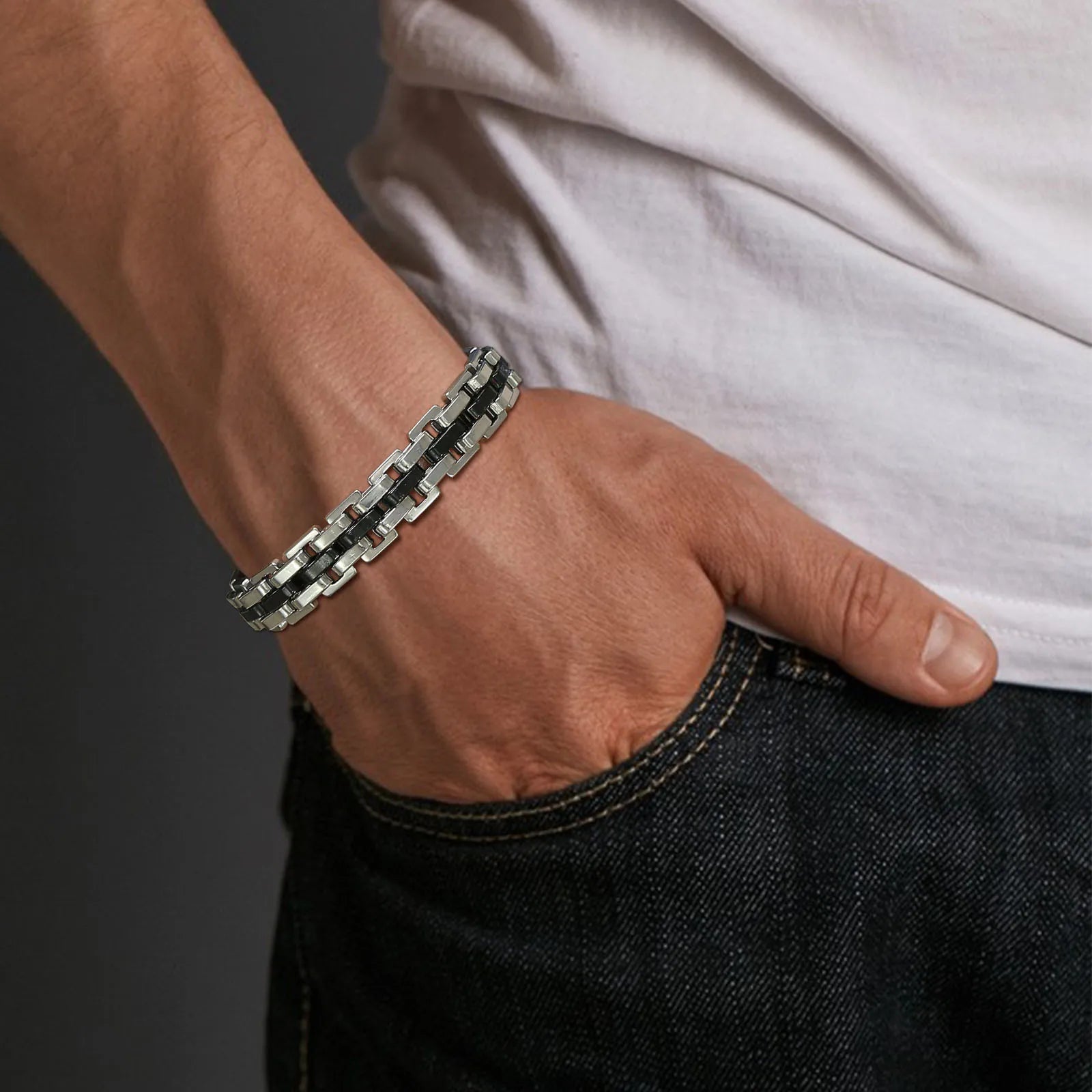 Essential Black Enamel Edition 2 Bracelet