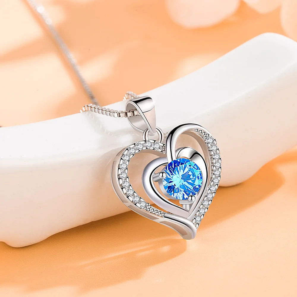 Classic Pendant Classic 5 Necklace
