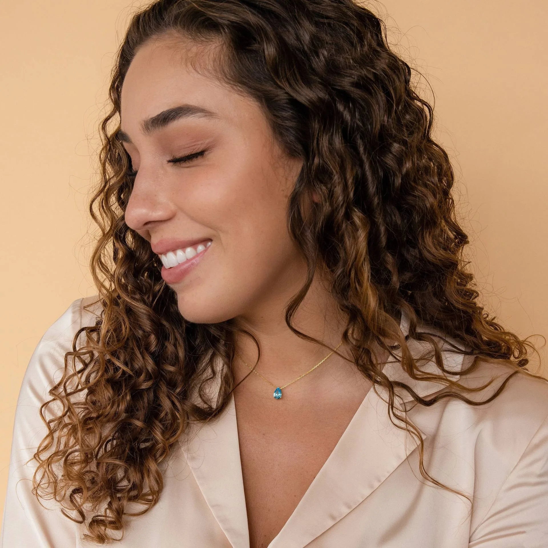 Teardrop Pendant Necklace