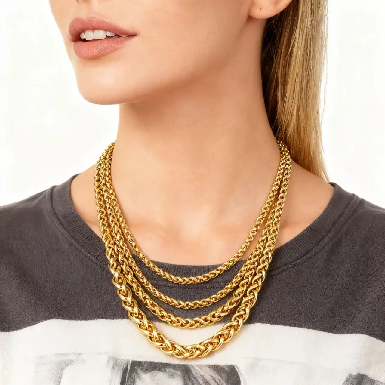 Rope Chain Pendant Black Enamel Necklace