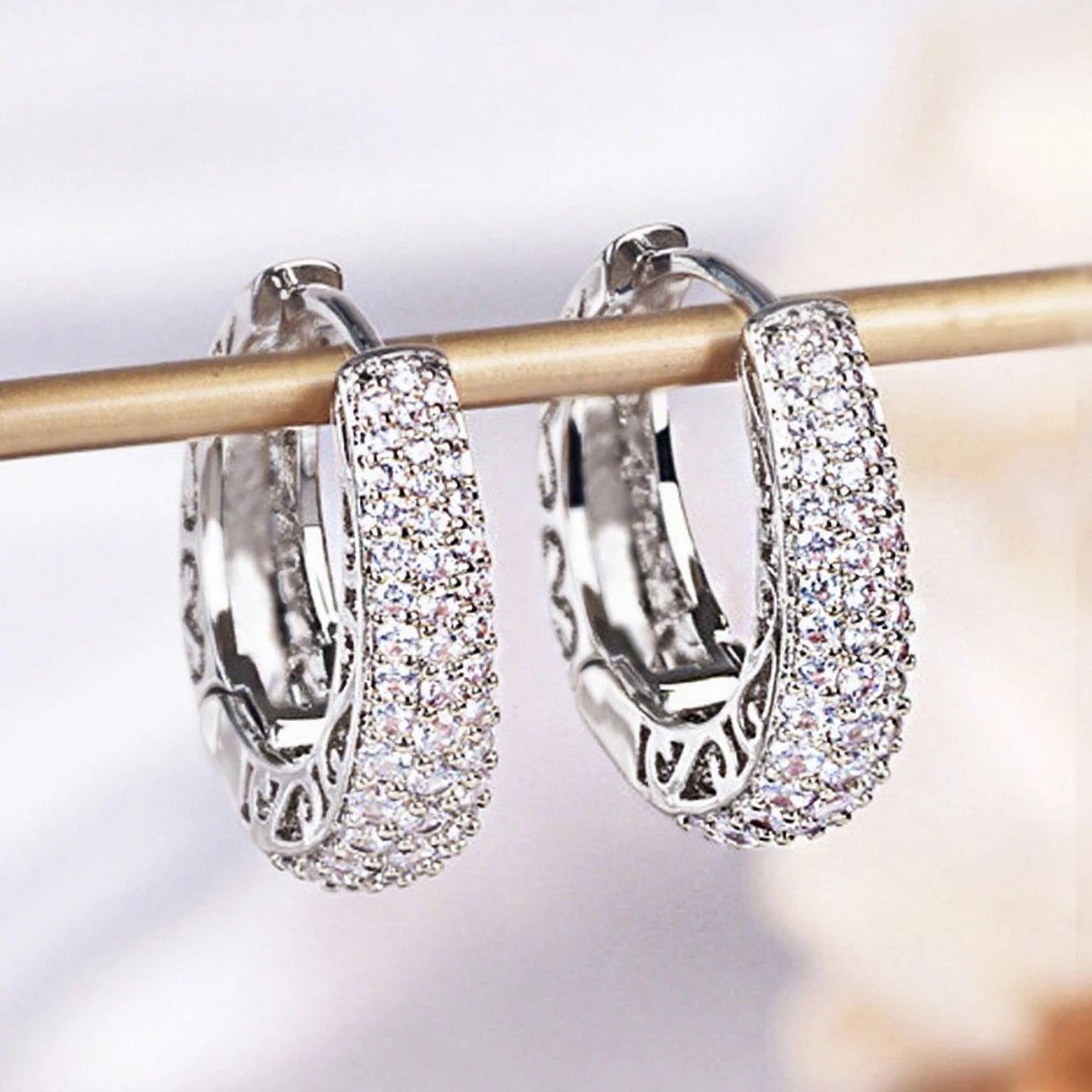 Classic Zirconia Classic 2 Earrings