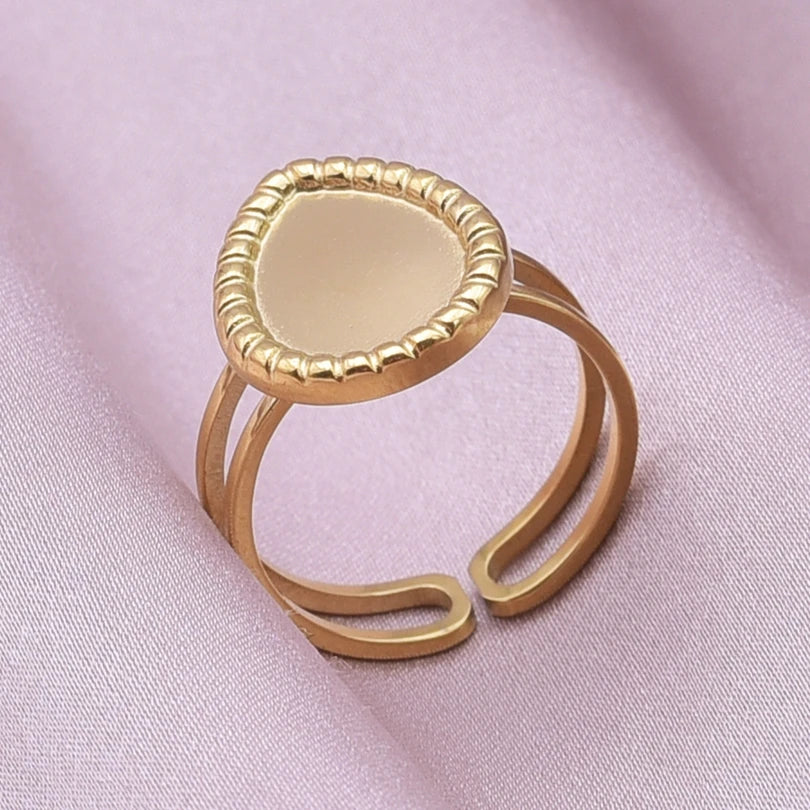 Teardrop Geometric Ring