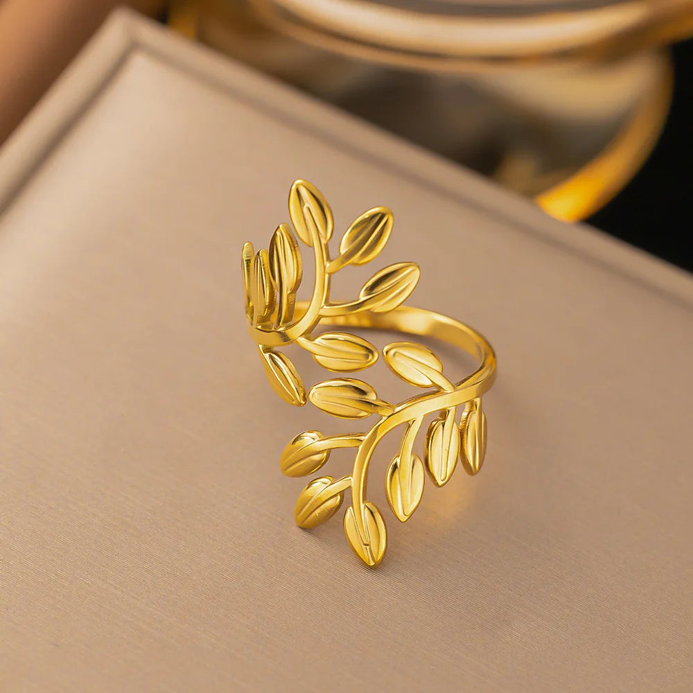 Minimal Wedding Ring