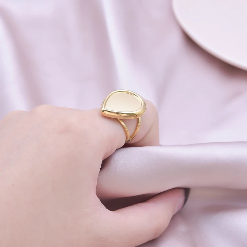 Teardrop Geometric Ring