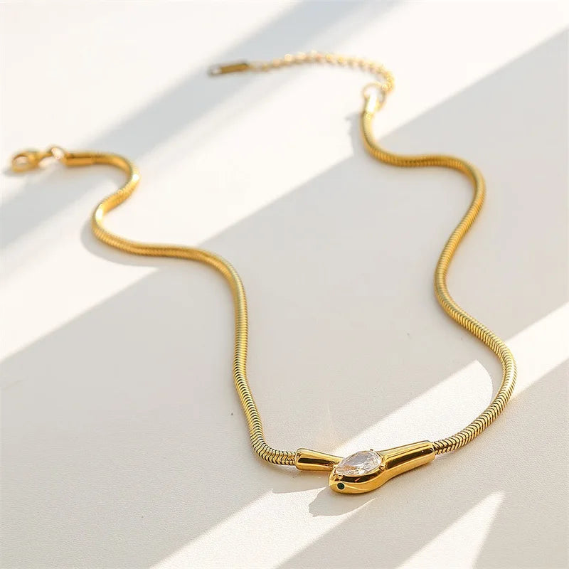 Classic Sparkling Classic 2 Necklace