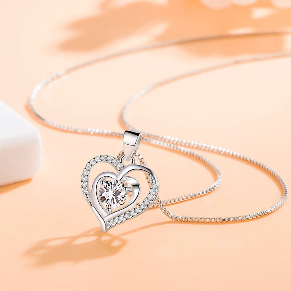 Classic Pendant Classic 5 Necklace