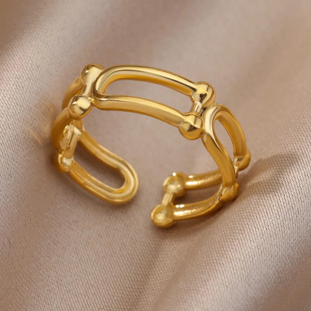 Geometric Hollow Ring