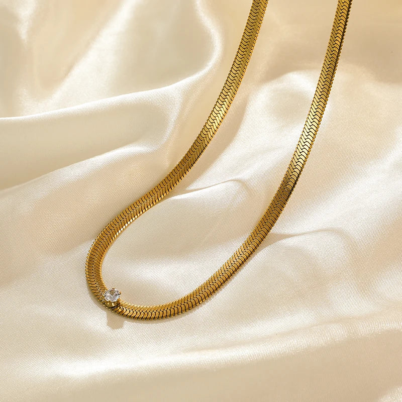 Classic Sparkling Classic 2 Necklace