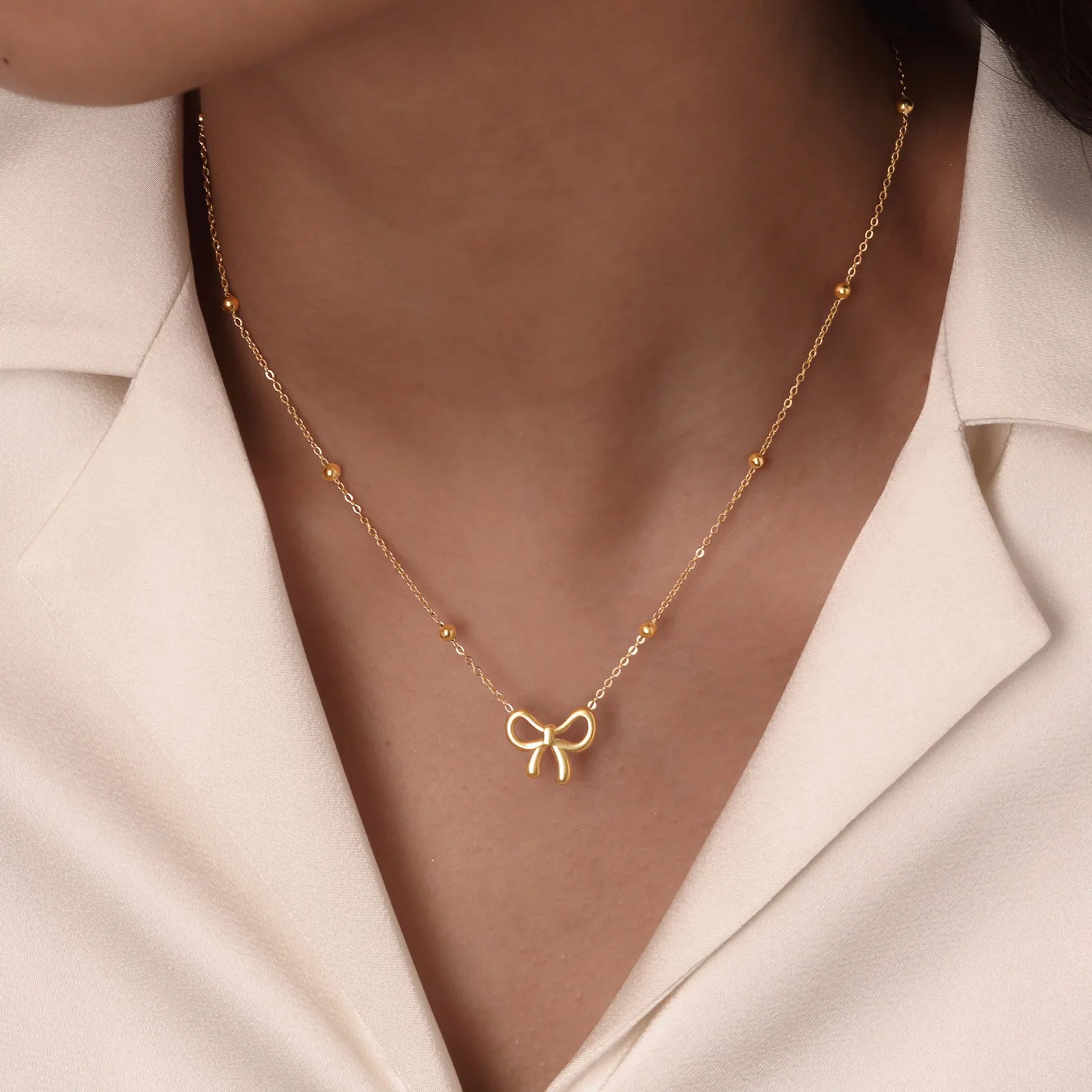 Pendant Open Necklace
