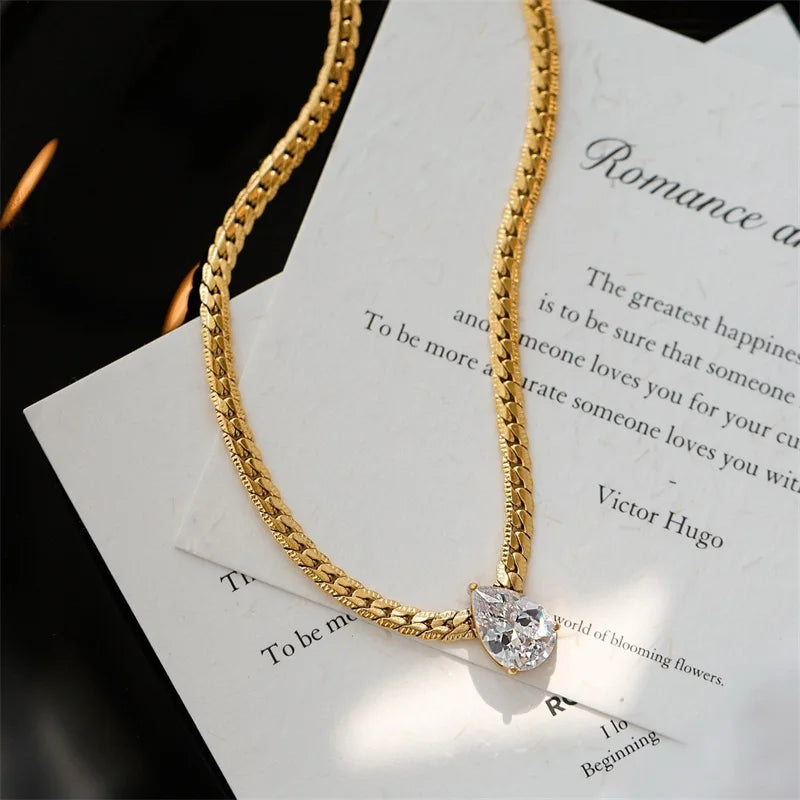 Classic Sparkling Classic 2 Necklace