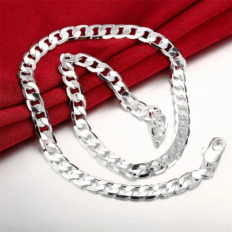 Classic Classic 5 Necklace