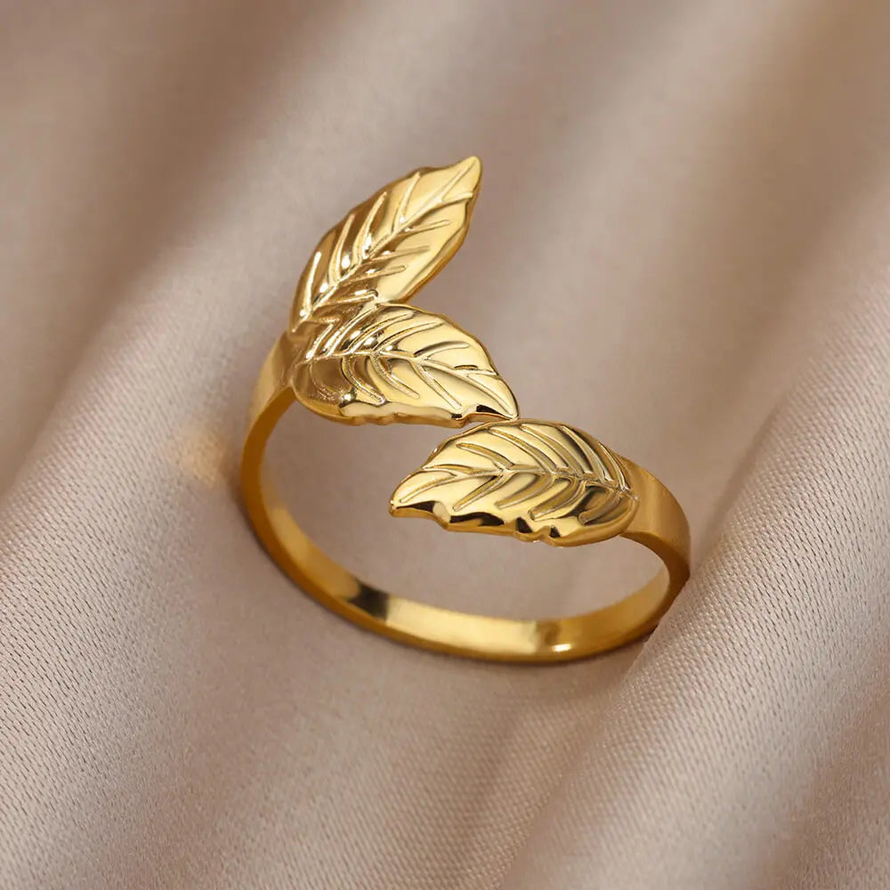 Geometric Hollow Ring