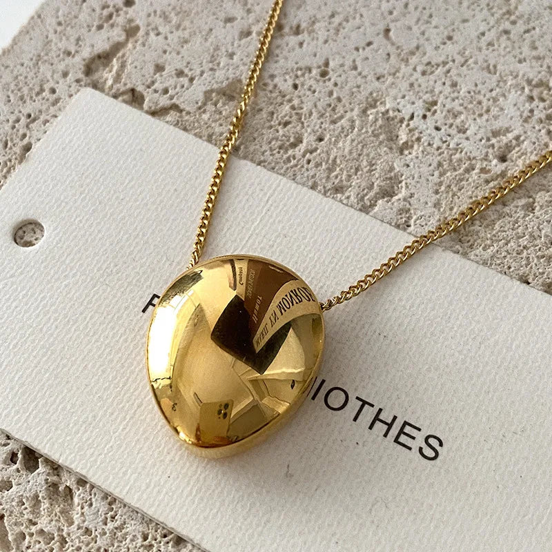 Oval Pendant Necklace