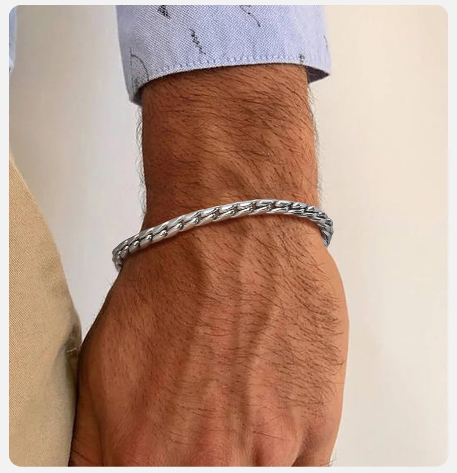 Essential Black Enamel Bracelet