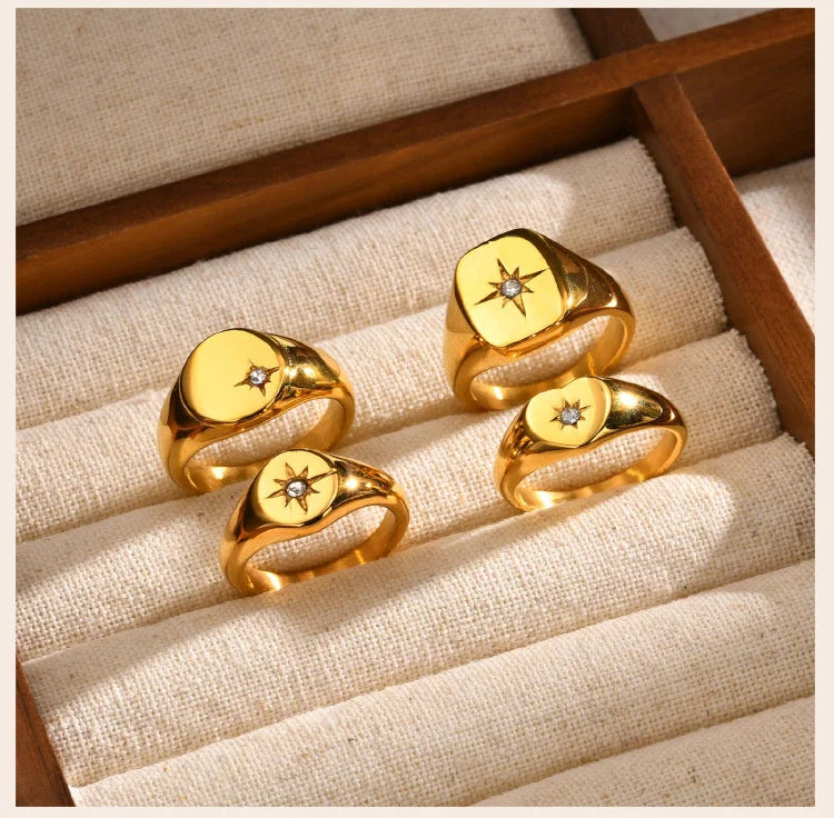 Signet Zirconia Ring