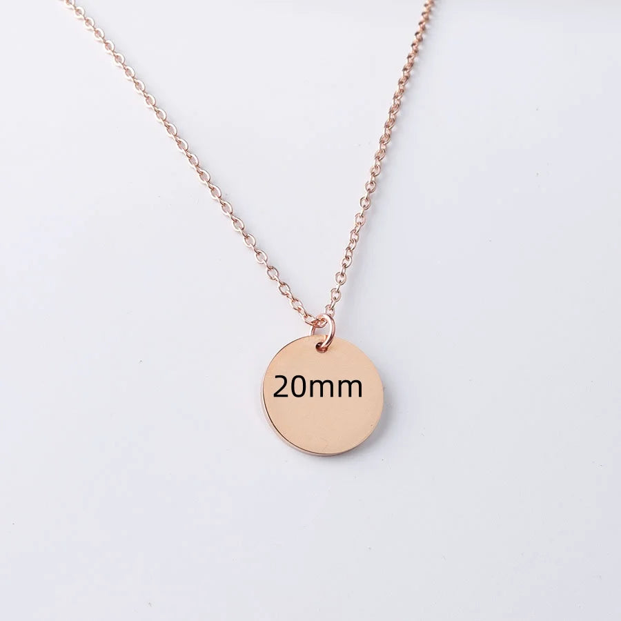 Classic Pendant Classic 4 Necklace