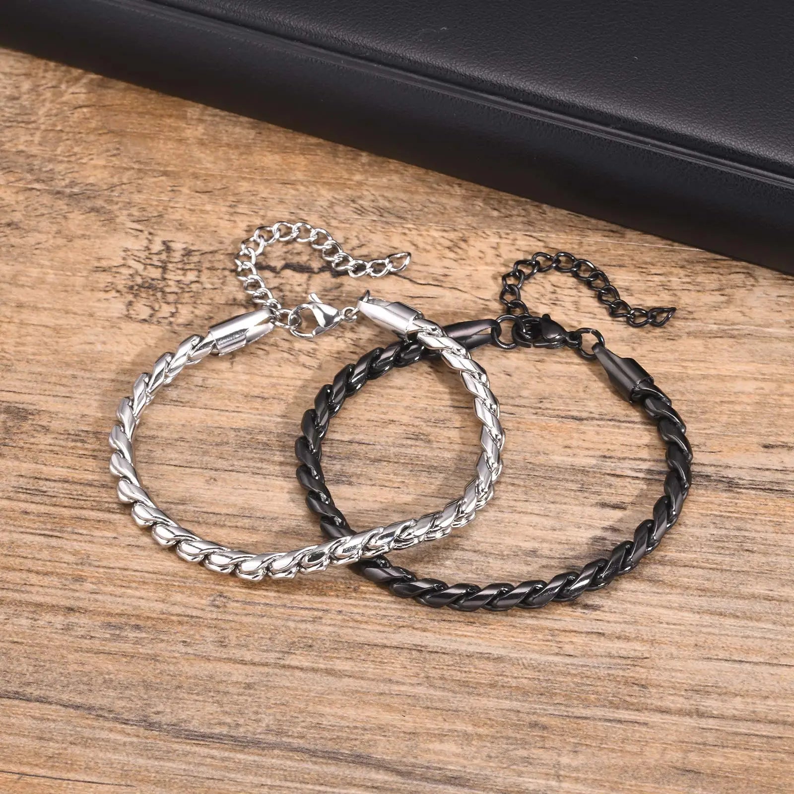 Essential Black Enamel Bracelet