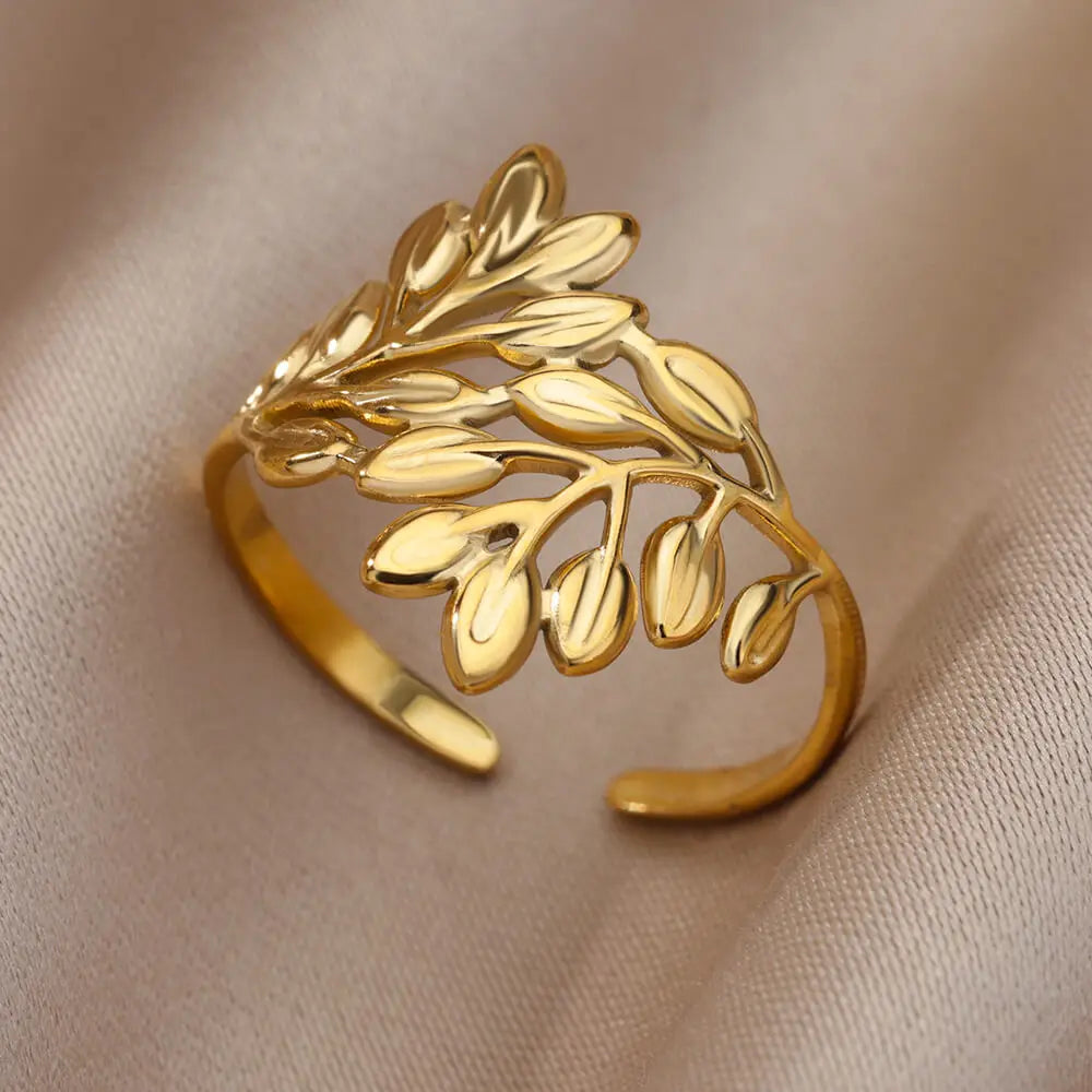Geometric Hollow Ring