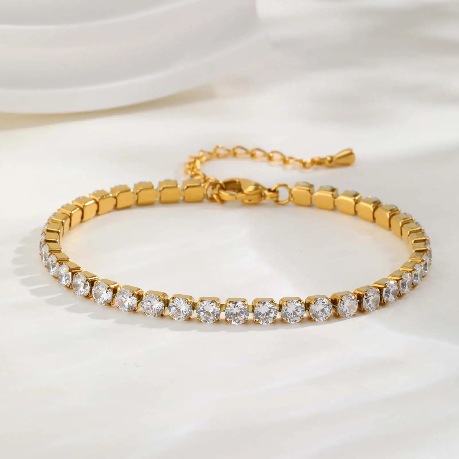 Tennis Classic Charm Edition 2 Bracelet