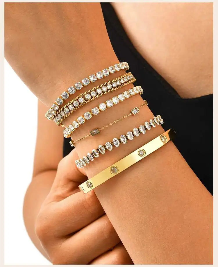 Tennis Crystal Hand Chain Edition 2 Bracelet