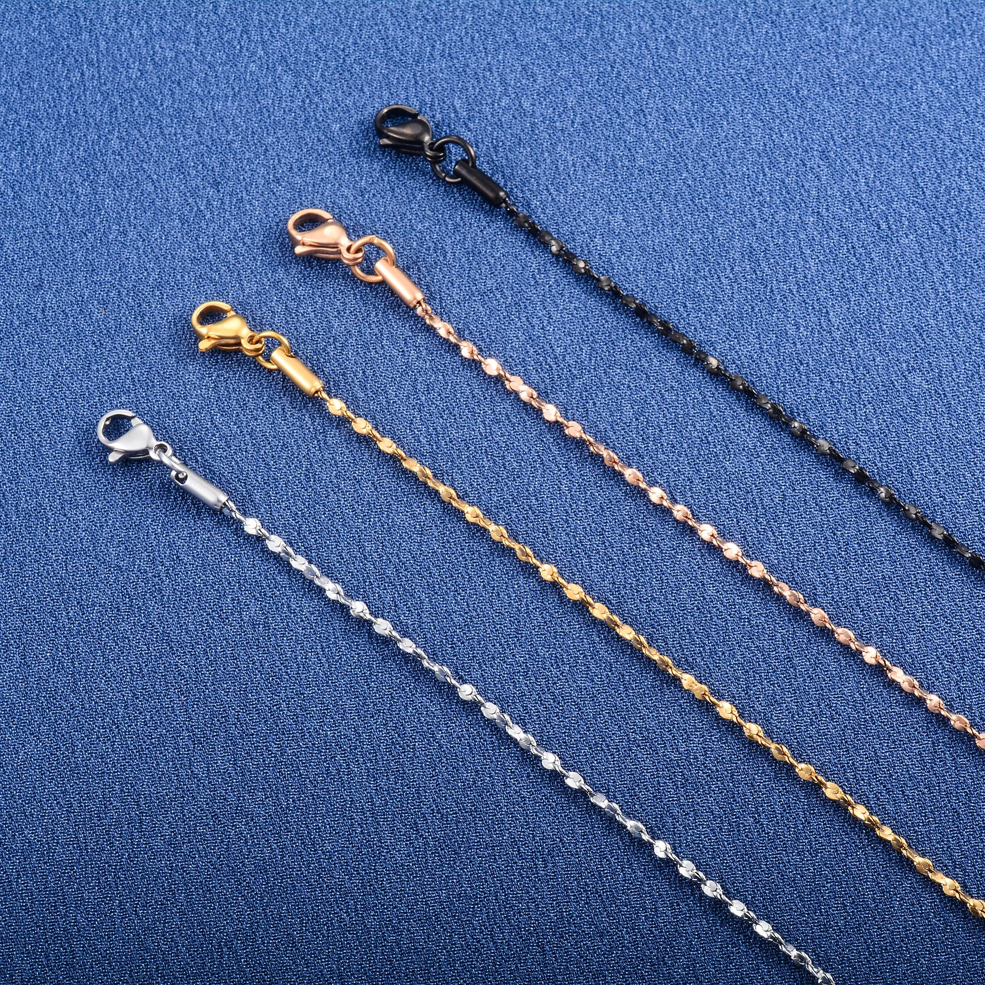 Classic Classic 4 Necklace