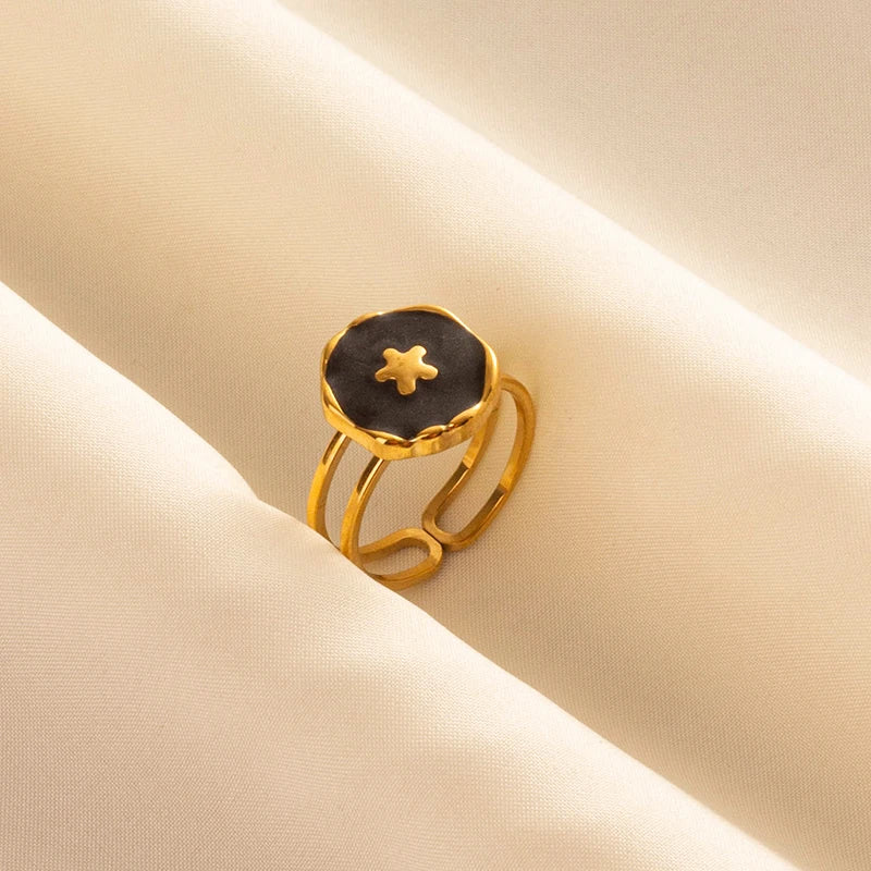 Minimal Black Enamel Ring
