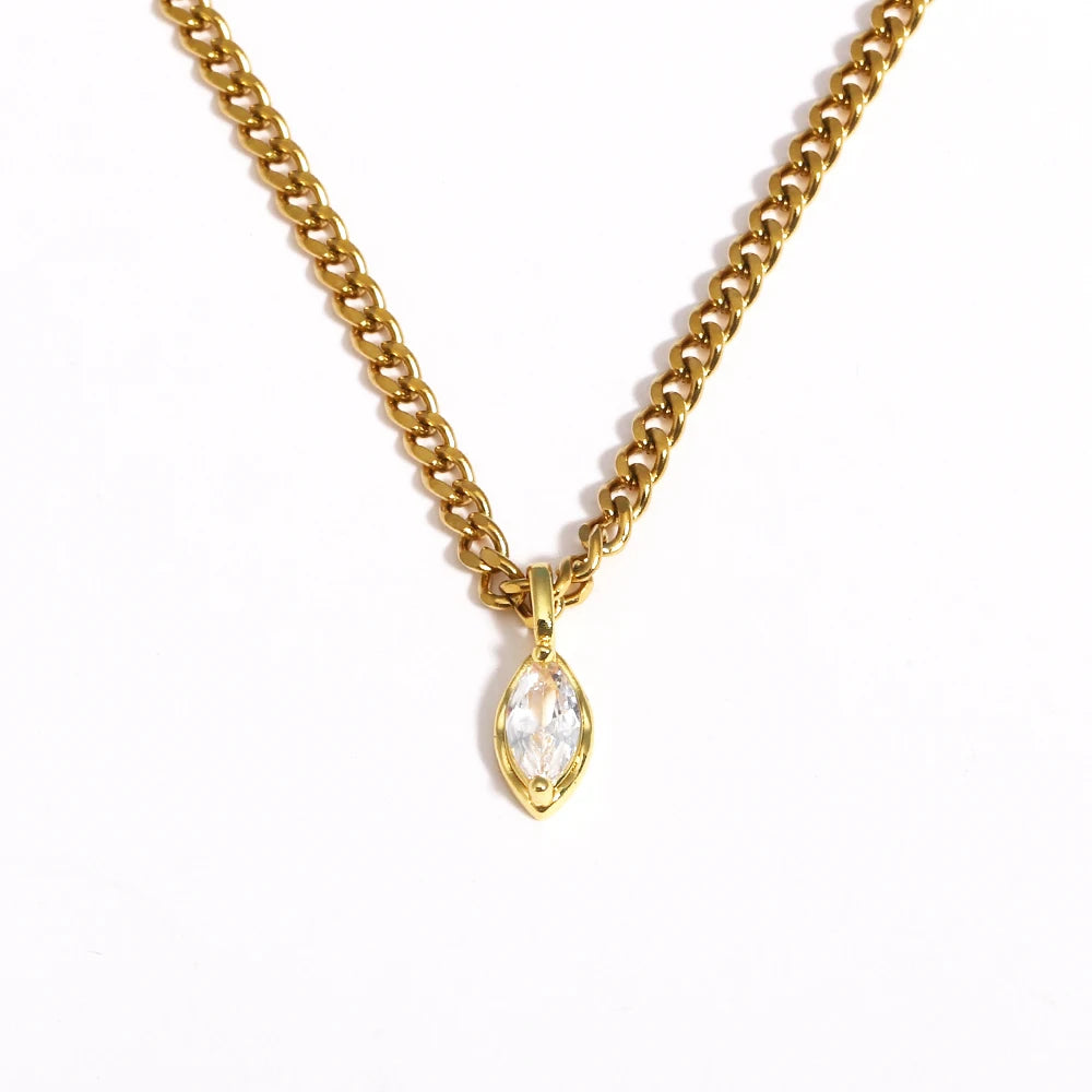 Pendant Zirconia Necklace