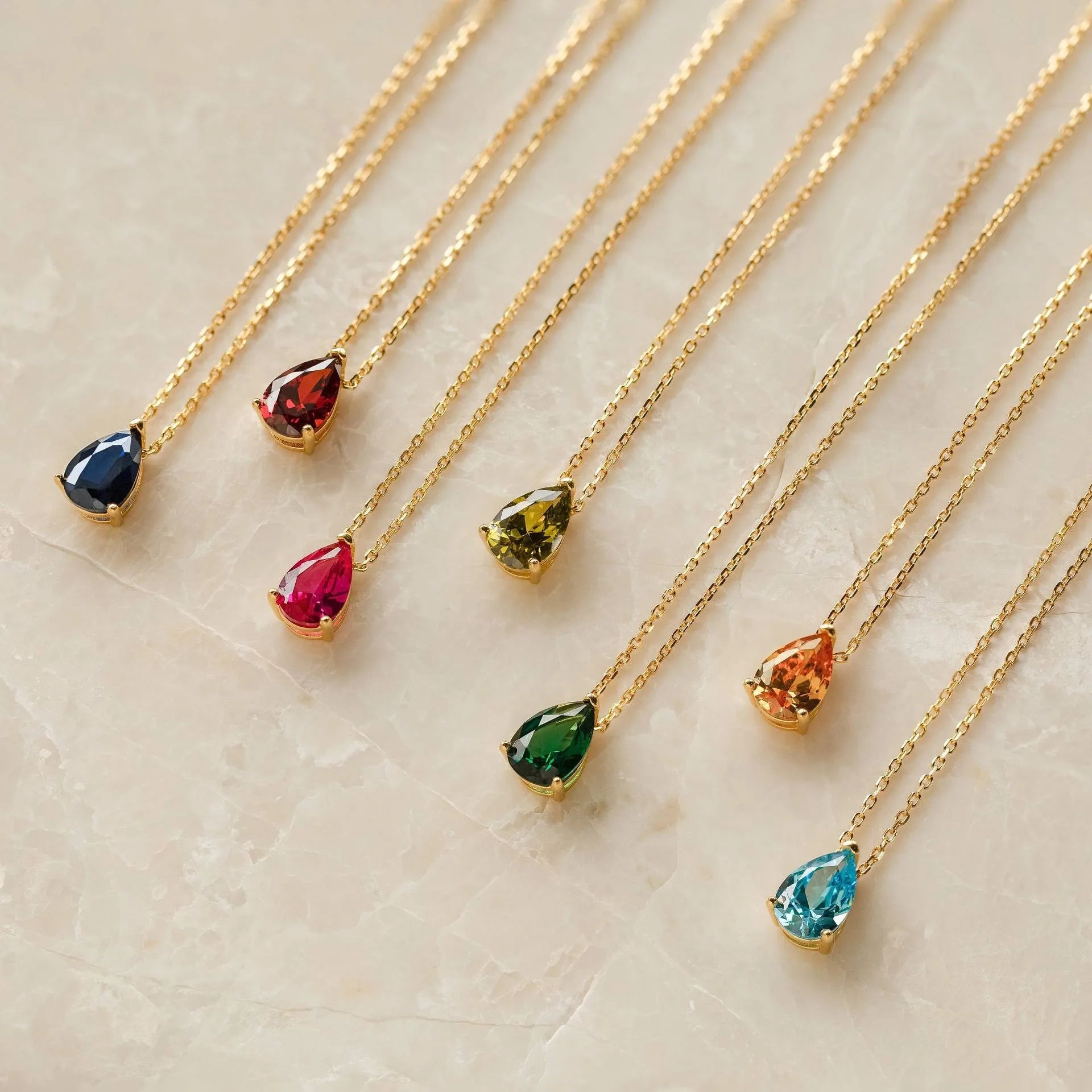 Teardrop Pendant Necklace