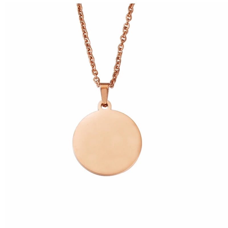 Classic Pendant Classic 4 Necklace