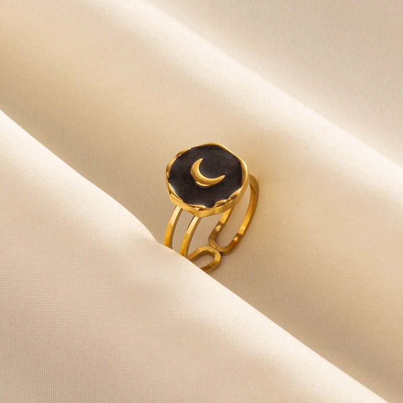 Minimal Black Enamel Ring
