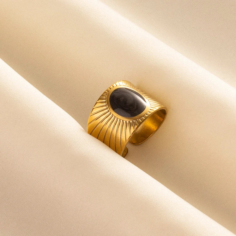 Minimal Black Enamel Ring