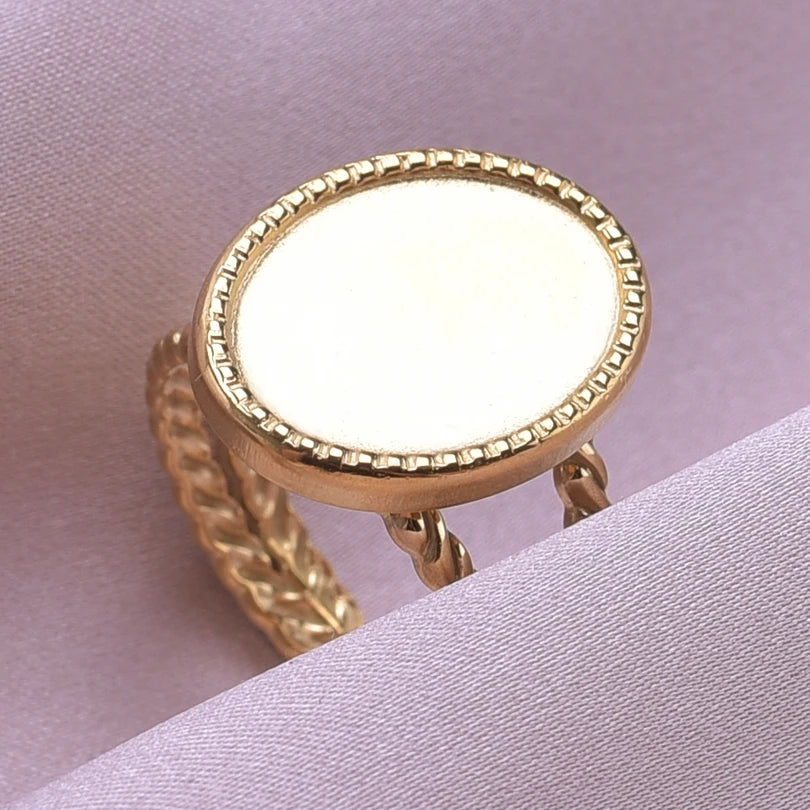 Teardrop Geometric Ring